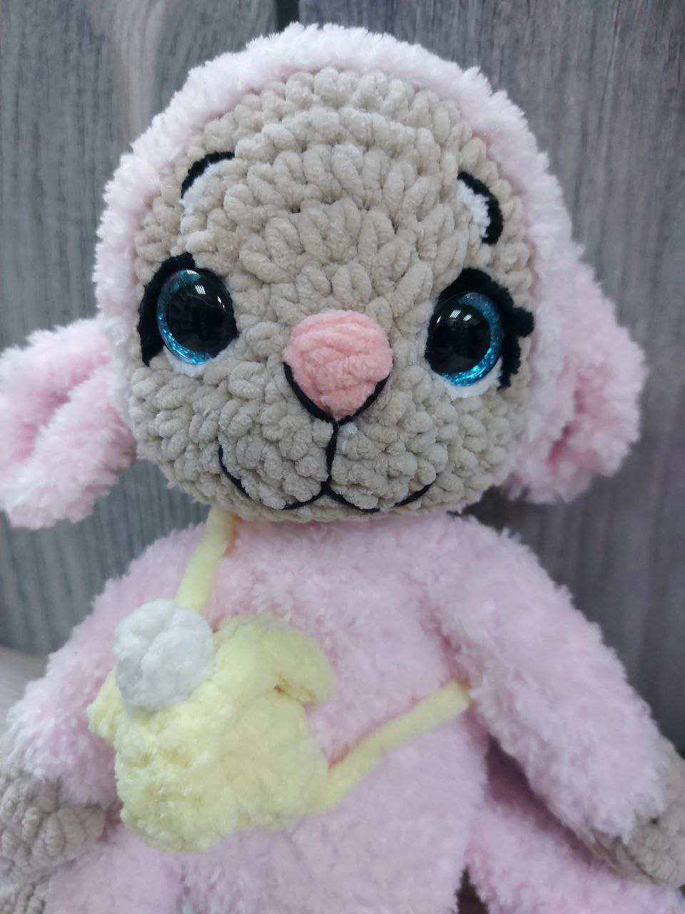 🌿🌸Три овечки и один барашек.
Невозможно пройти мимо 👇🏻
🛍️ г.Н.Н., Маслякова, 2 (цоколь)
🚪 г.Н.Н., площадь Горького, 4/2 (торговые ряды)
Доставка по всей России | Сетка — социальная сеть от hh.ru