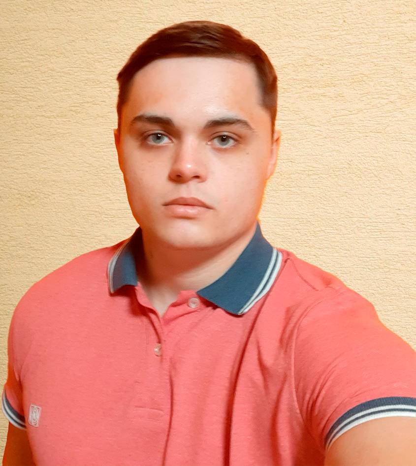 Виктор Егоров