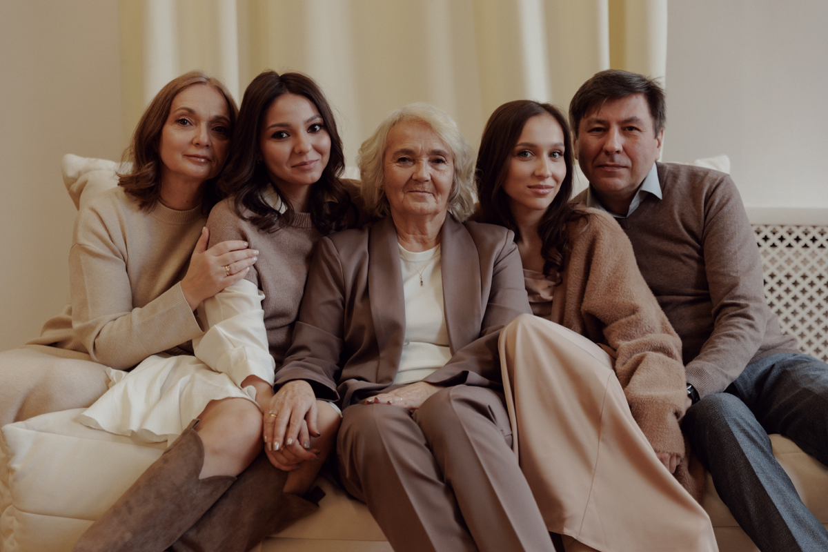 Сегодня День семьи, любви и верности и мне очень захотелось написать этот пост.
Потому что всё, что я знаю про настоящую любовь, поддержку и близость – я узнала в своей семье | Сетка — социальная сеть от hh.ru