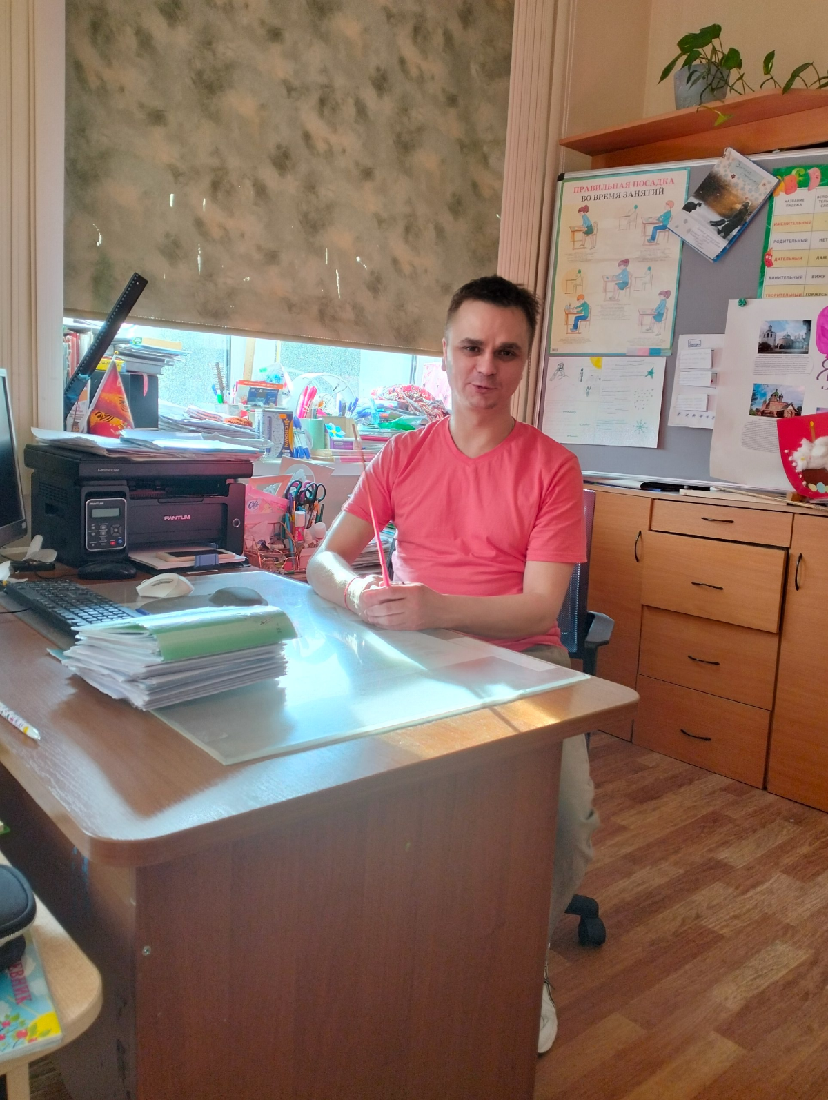 🧚"Ты выглядишь как учитель физкультуры в кампусе))" 🏀
😂🤣 | Сетка — социальная сеть от hh.ru