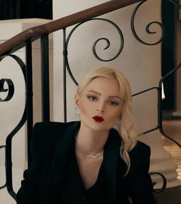 Дарья Сопрано | Сетка — социальная сеть от hh.ru