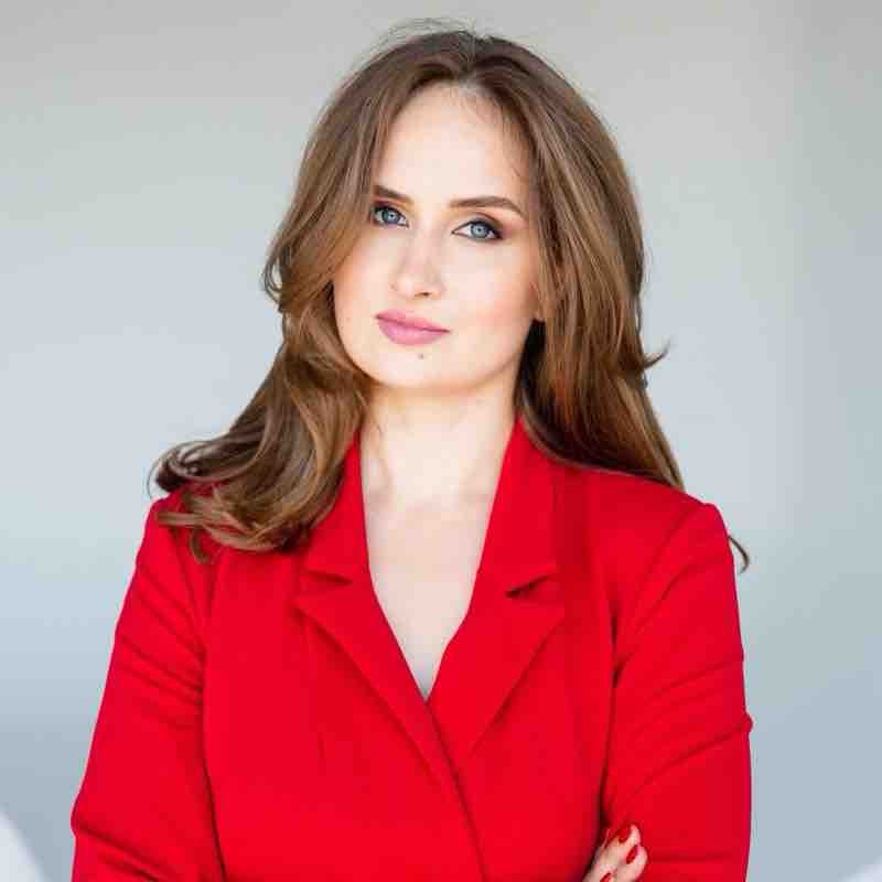 Алина Фролова | Сетка — социальная сеть от hh.ru