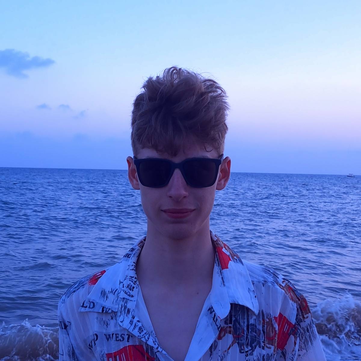 Владимир Моушн | Сетка — социальная сеть от hh.ru