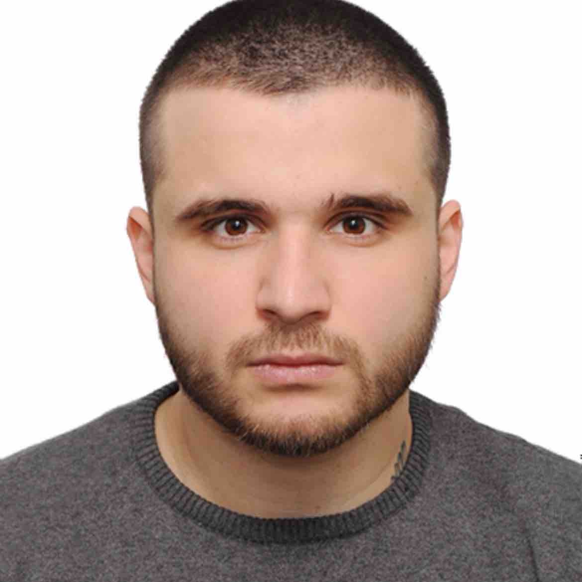 Михаил Хачикян