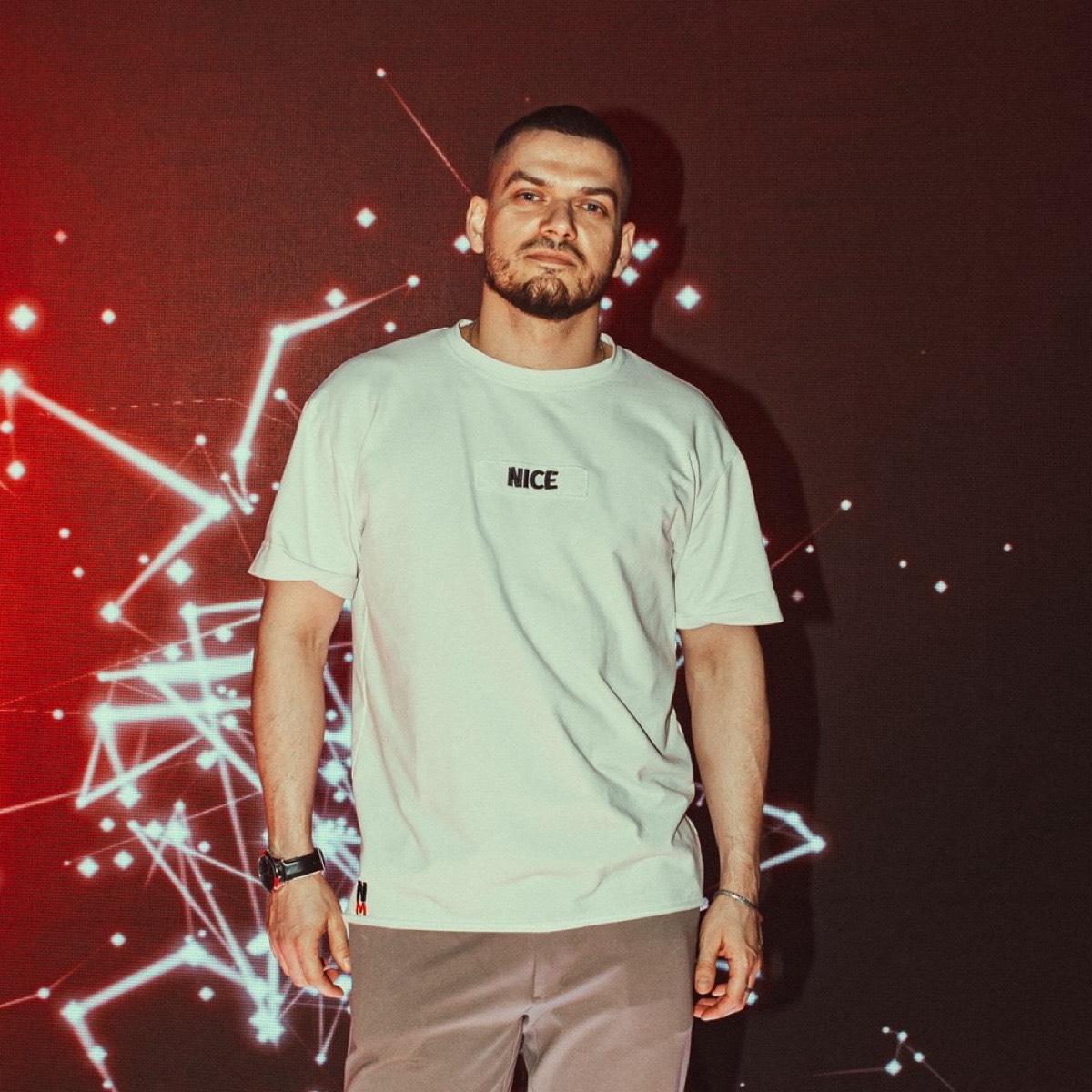 Артём Первий | Сетка — социальная сеть от hh.ru