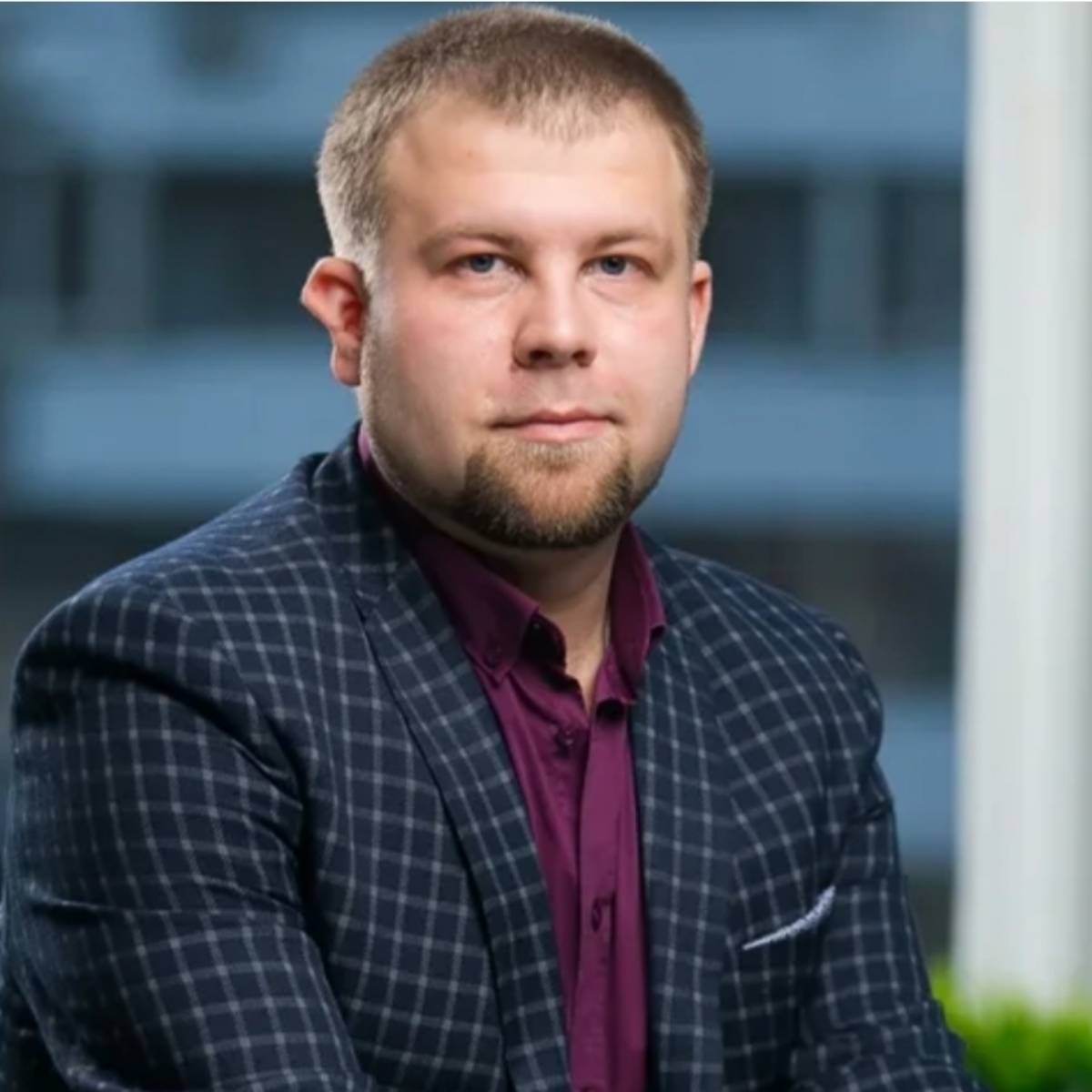 Денис Сергеев