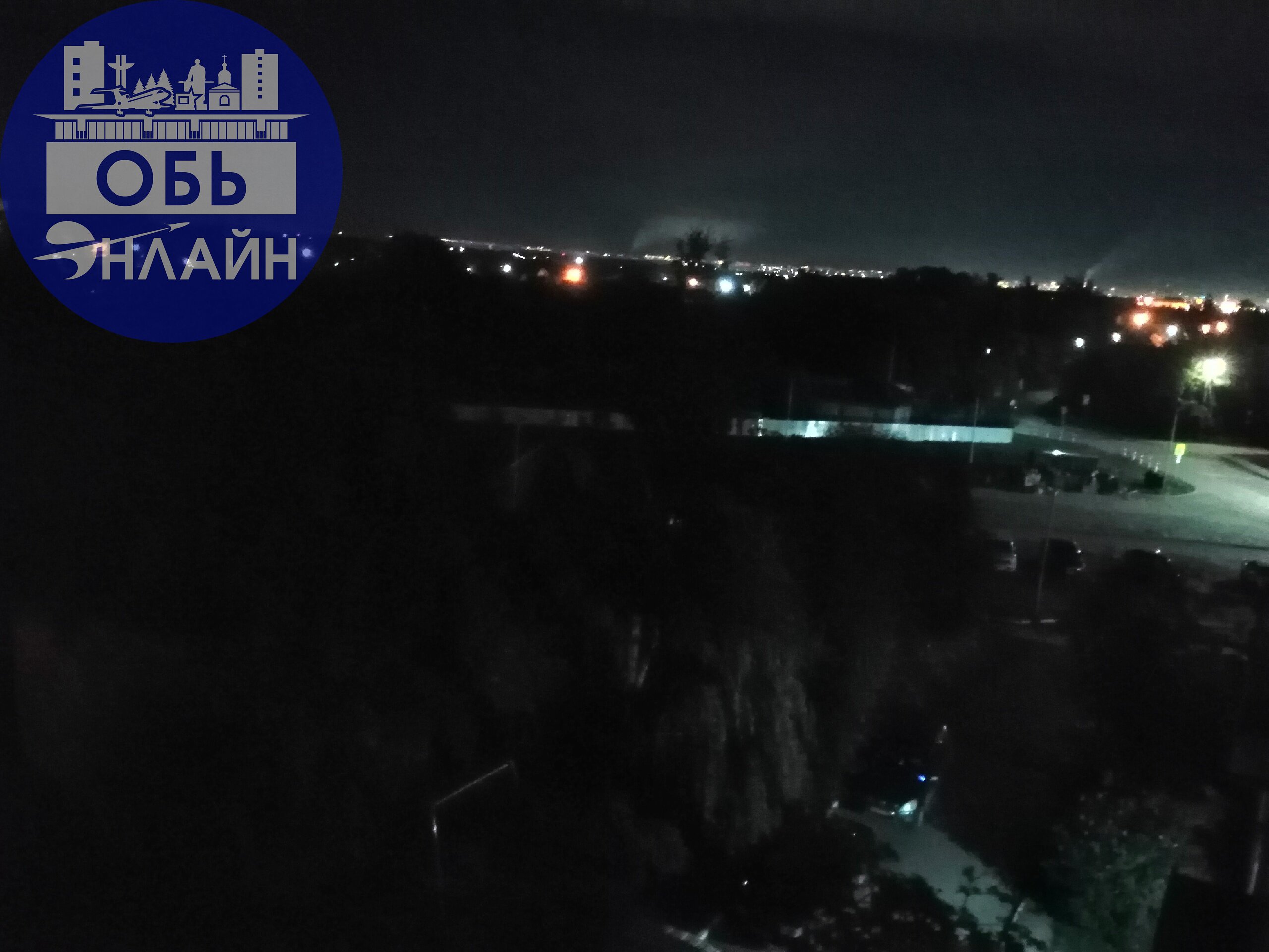 ↗ У меня вопрос!? А по какой причине установленные фонари в зоне Экопарка не освещают?? Как была темнота, так и продолжаем жить в темноте!! Фонари установили для антуража ??!
vk | Сетка — социальная сеть от hh.ru