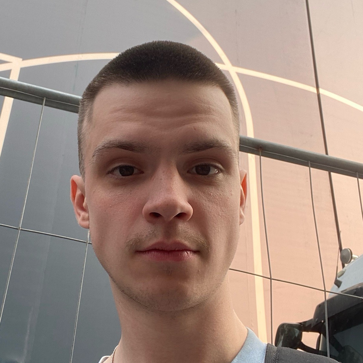 Рома Бурнышев