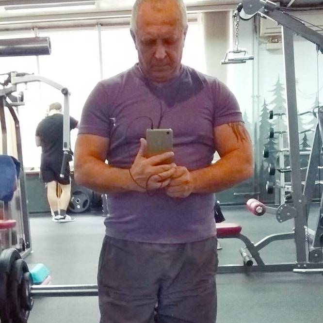Александр Зелинский