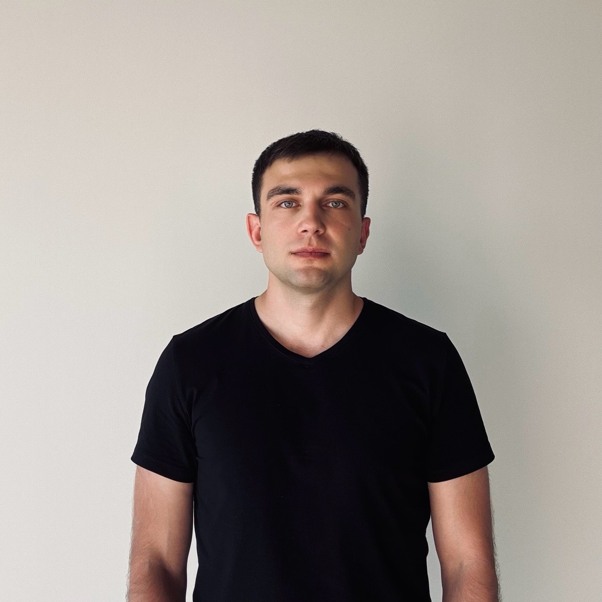 Vitaly Rizaev | Сетка — социальная сеть от hh.ru