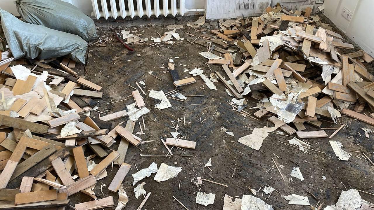Когда мама переехала в свою новую квартиру (в прошлом году писал об этом трогательный пост), она с порога заметила, что в квартире что-то не так | Сетка — социальная сеть от hh.ru