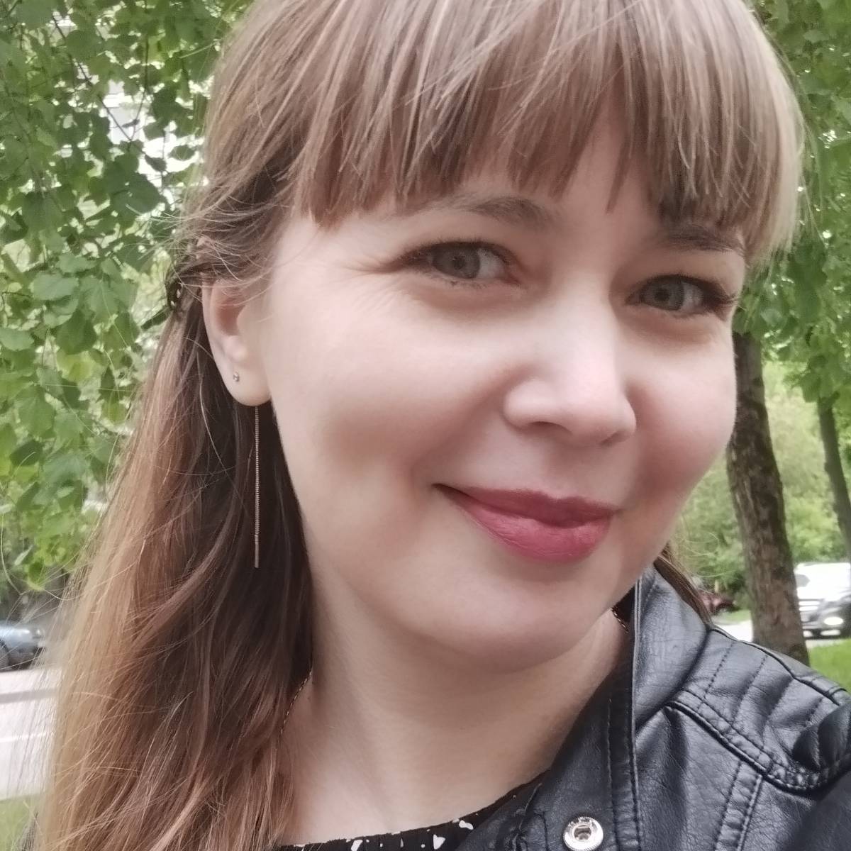 Елена Кострова