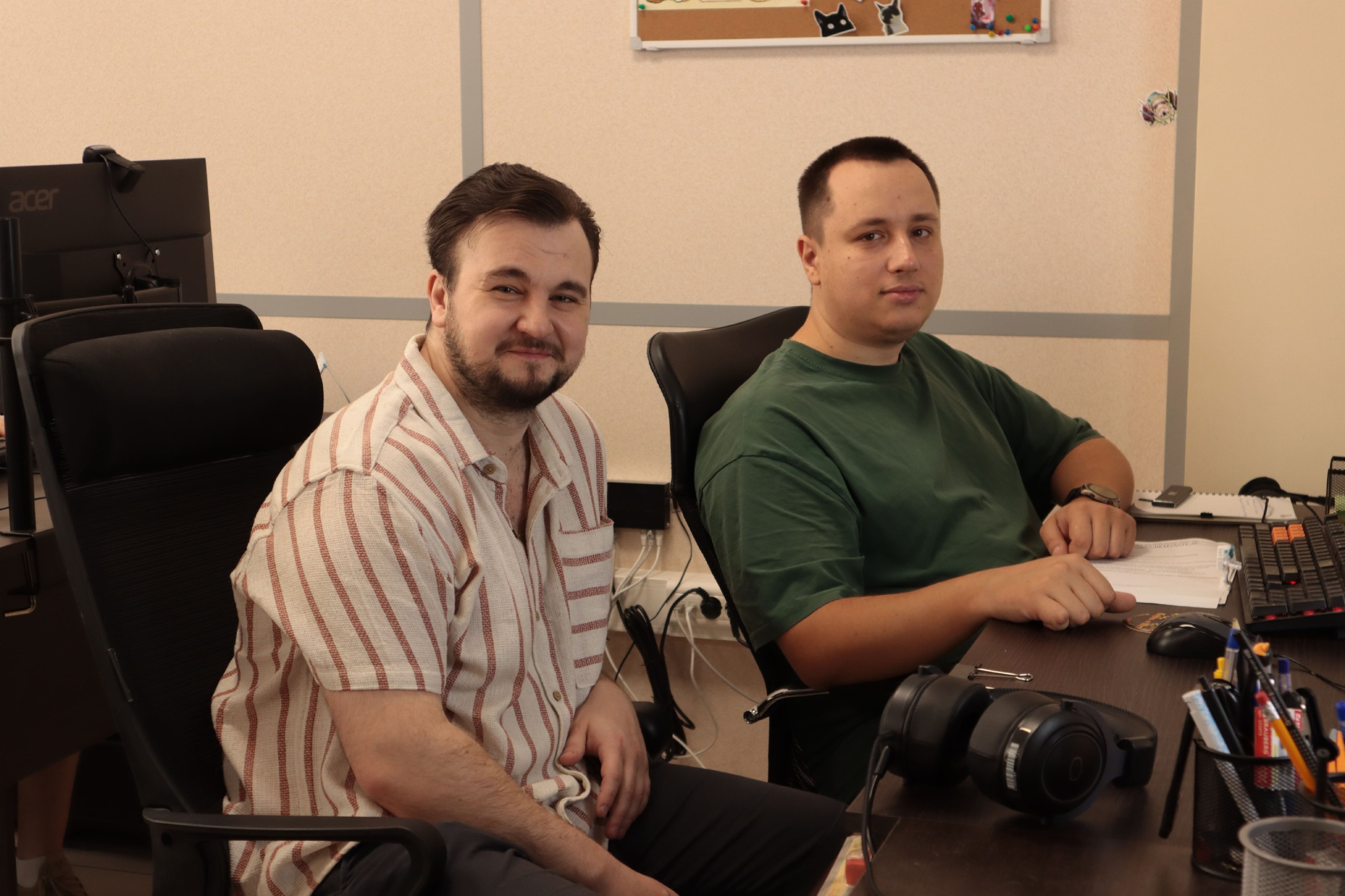 Продолжаем знакомить вас с командами PVS-Studio
Представляем вам небольшой, но гордый IT-отдел!
Их работу можно разделить на две категории: то, что видно, и то, что скрыто от глаз | Сетка — социальная сеть от hh.ru