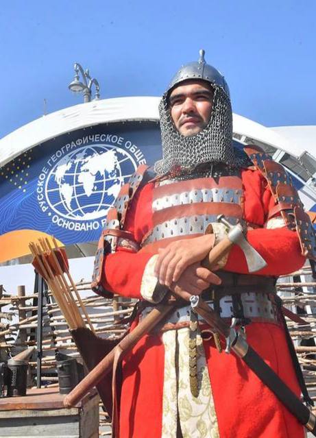 🌎 Масштабный фестиваль Русского географического общества пройдет в Зарядье
С 12 по 20 июля
В программе:
▪️Множество мастер-классов
▪️Арт-инсталляция с фотоловушками
▪️Концерты этнических коллективов и... | Сетка — социальная сеть от hh.ru