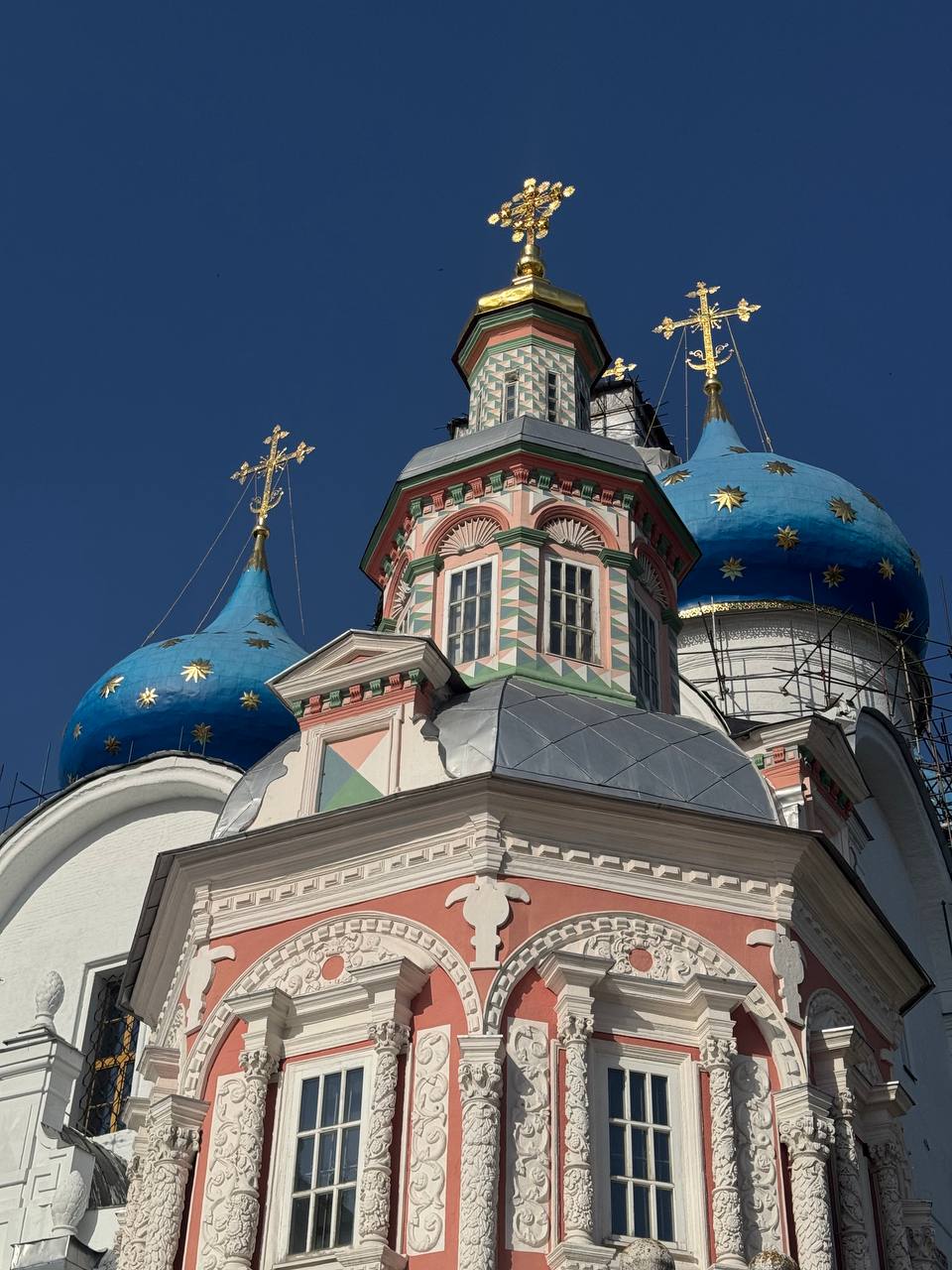 УРОК СТОИМОСТЬЮ 10.000 💸
Начну издалека. Решили мы вчера съездить в Сергиев Посад, погулять, изучить новое место, в общем все как у всех | Сетка — социальная сеть от hh.ru