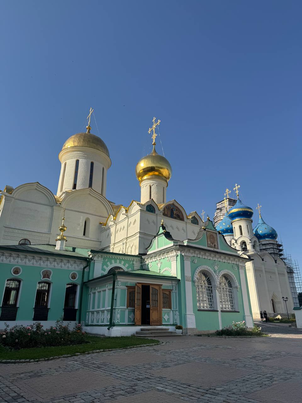 УРОК СТОИМОСТЬЮ 10.000 💸
Начну издалека. Решили мы вчера съездить в Сергиев Посад, погулять, изучить новое место, в общем все как у всех | Сетка — социальная сеть от hh.ru
