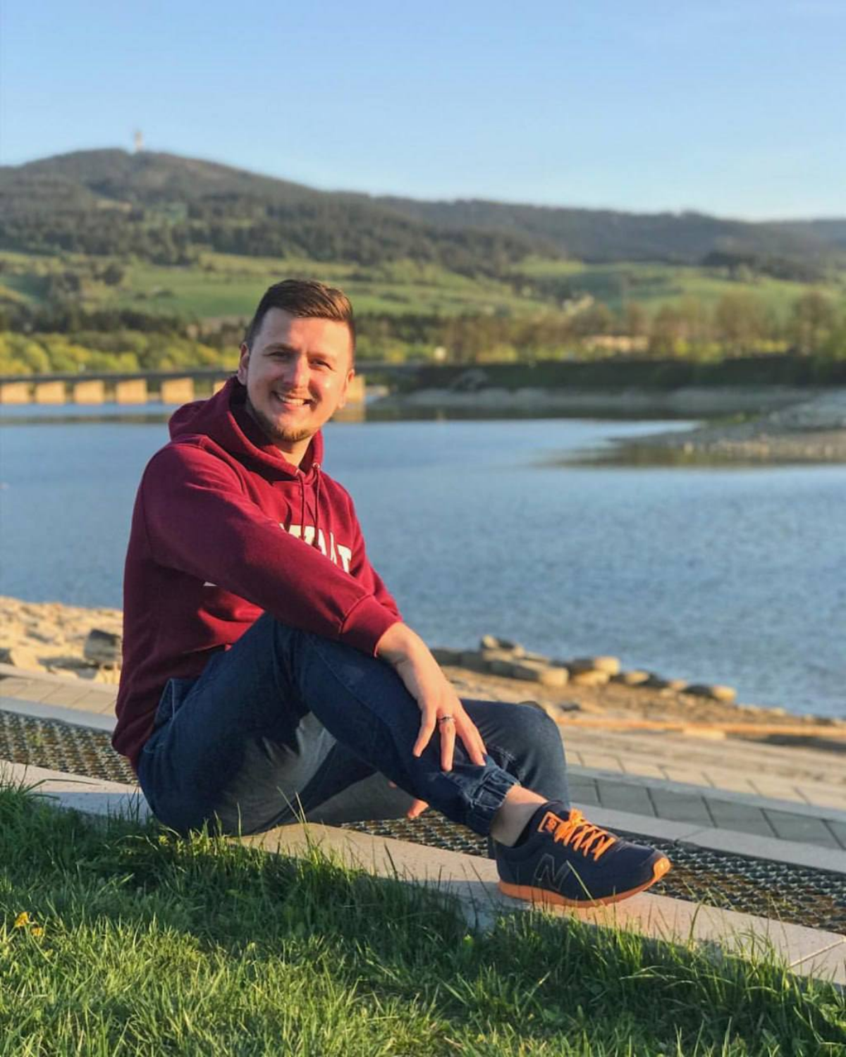 А что вы вообще продаете и есть ли понятный оффер? | Сетка — социальная сеть от hh.ru