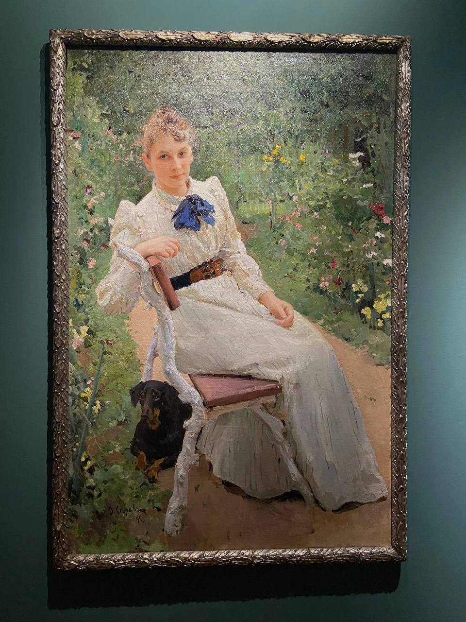 🌞На днях сходила в художественный музей на выставку к 160-летию Валентина Серова — и очень советую!
Картины вживую ощущаются совершенно иначе | Сетка — социальная сеть от hh.ru