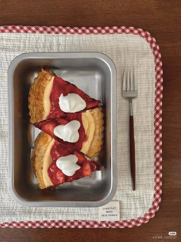 Простая обработка фото прямо в IPhone
— блеск: +35
— светлые участки: -26
— темные участки: +3
— яркость: -15
— контраст: -10
— точка чёрного: -10
— красочность: -24
🌺Лайфхак, когда нужно обработать н... | Сетка — социальная сеть от hh.ru