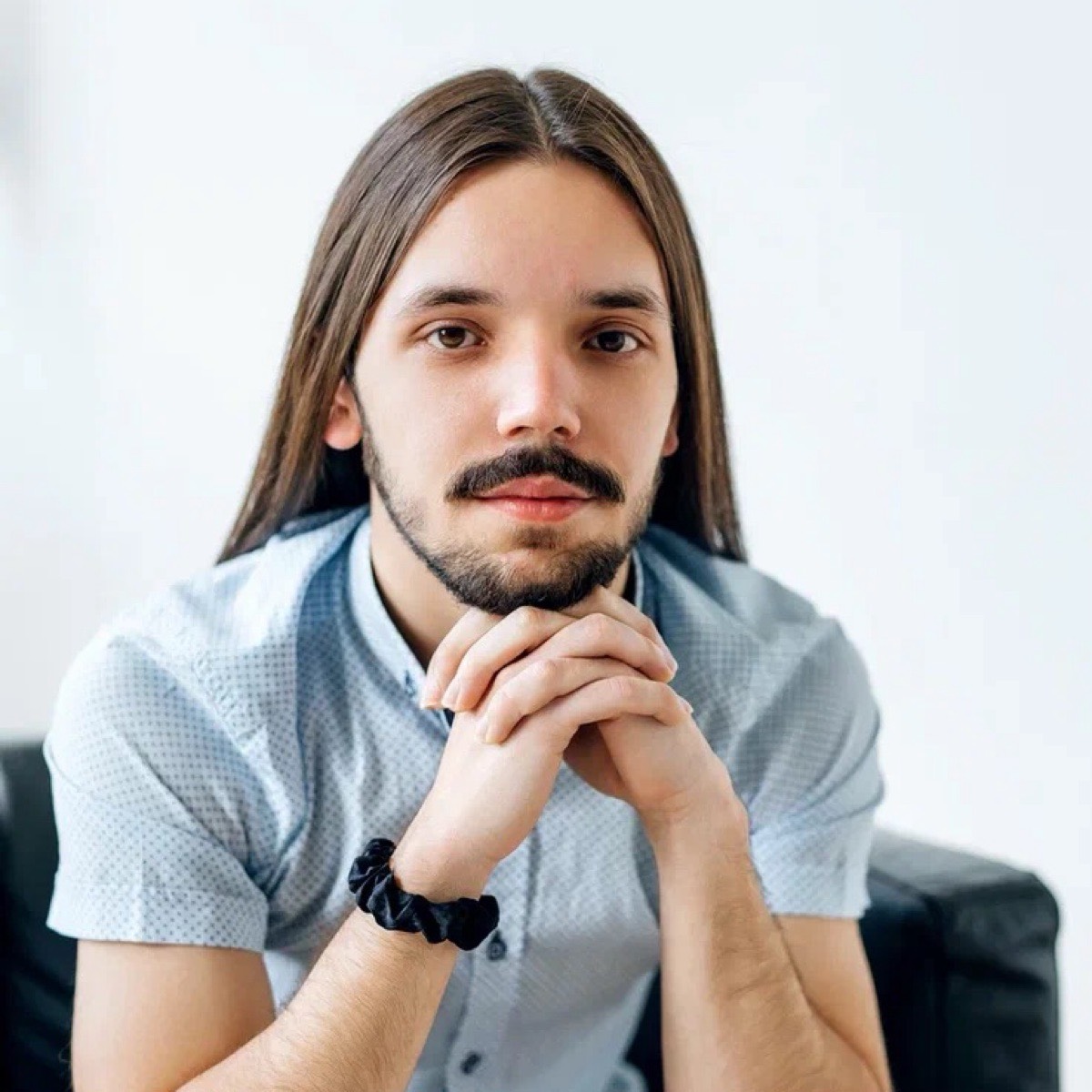 Валерий Шутков