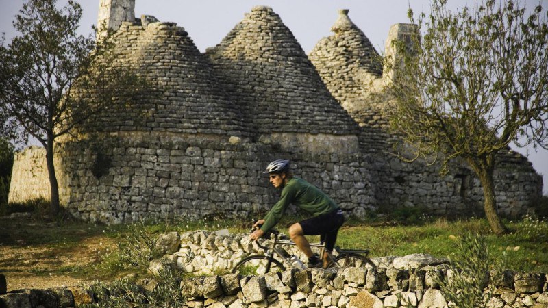 Road Biking Rookies
Cycling Meets Travel: Explore Puglia, Italy
If you’re passionate about cycling and want to deepen your love for it, consider merging your cycling adventures with travel | Сетка — социальная сеть от hh.ru