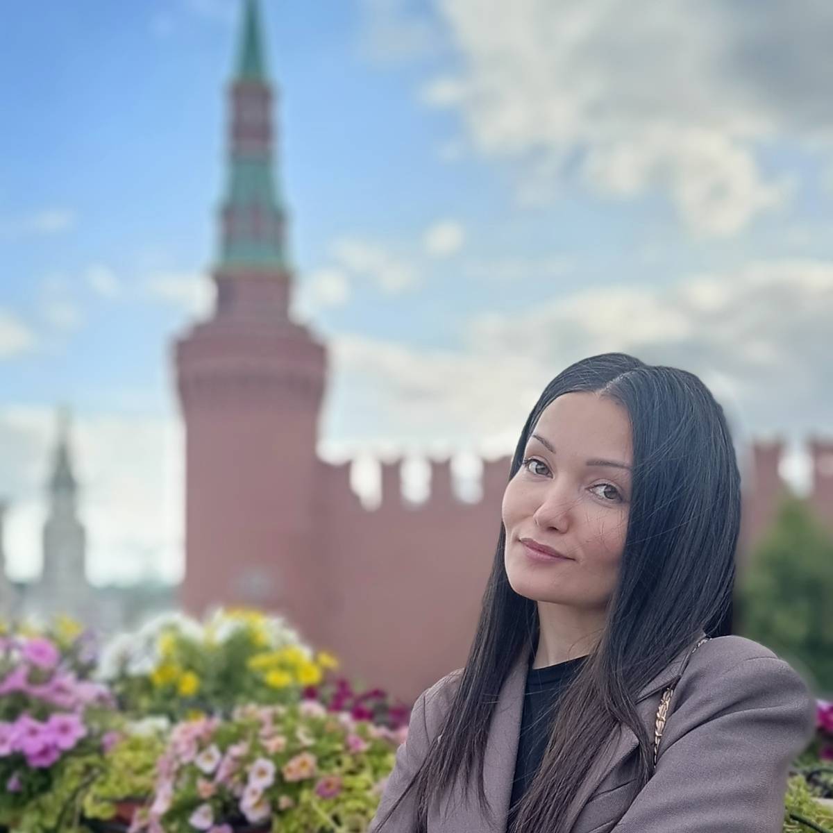 Надия Лукаш | Сетка — социальная сеть от hh.ru