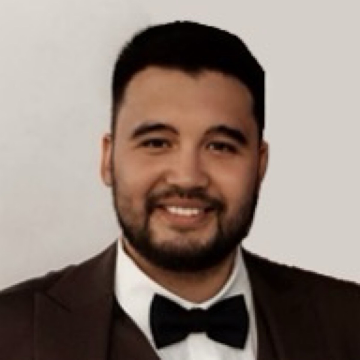 Роллан Кадыров | Сетка — социальная сеть от hh.ru