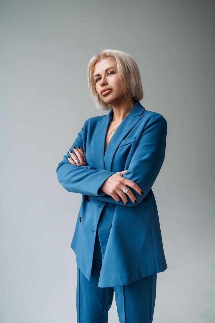 Elizaveta Hodeeva | Сетка — социальная сеть от hh.ru