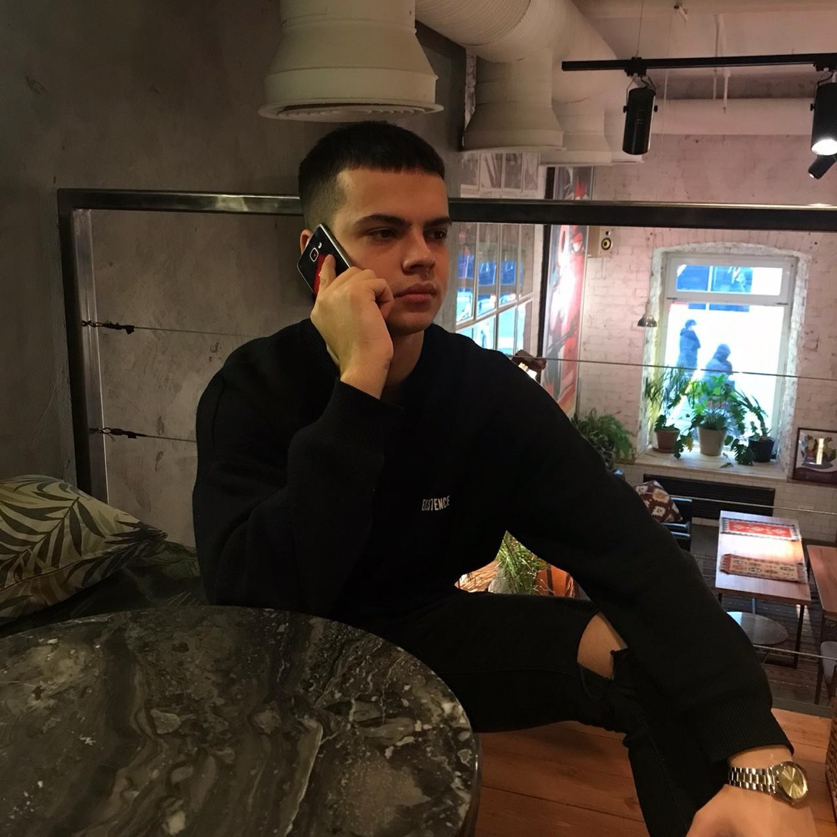 Павел Зубарев