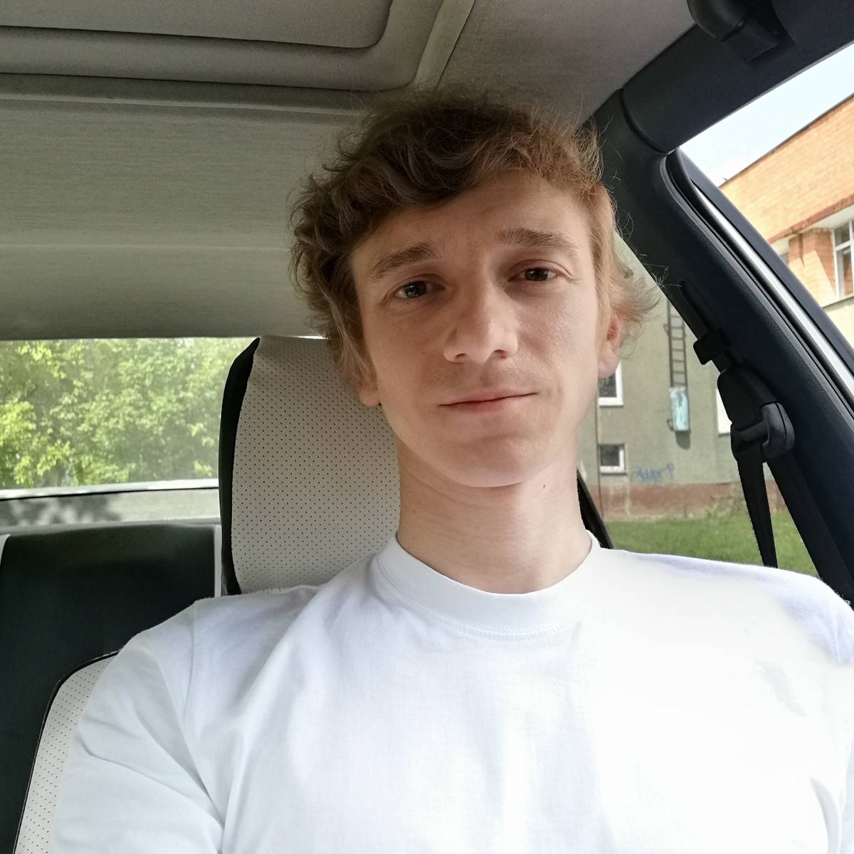 Денис Азаркин | Сетка — социальная сеть от hh.ru