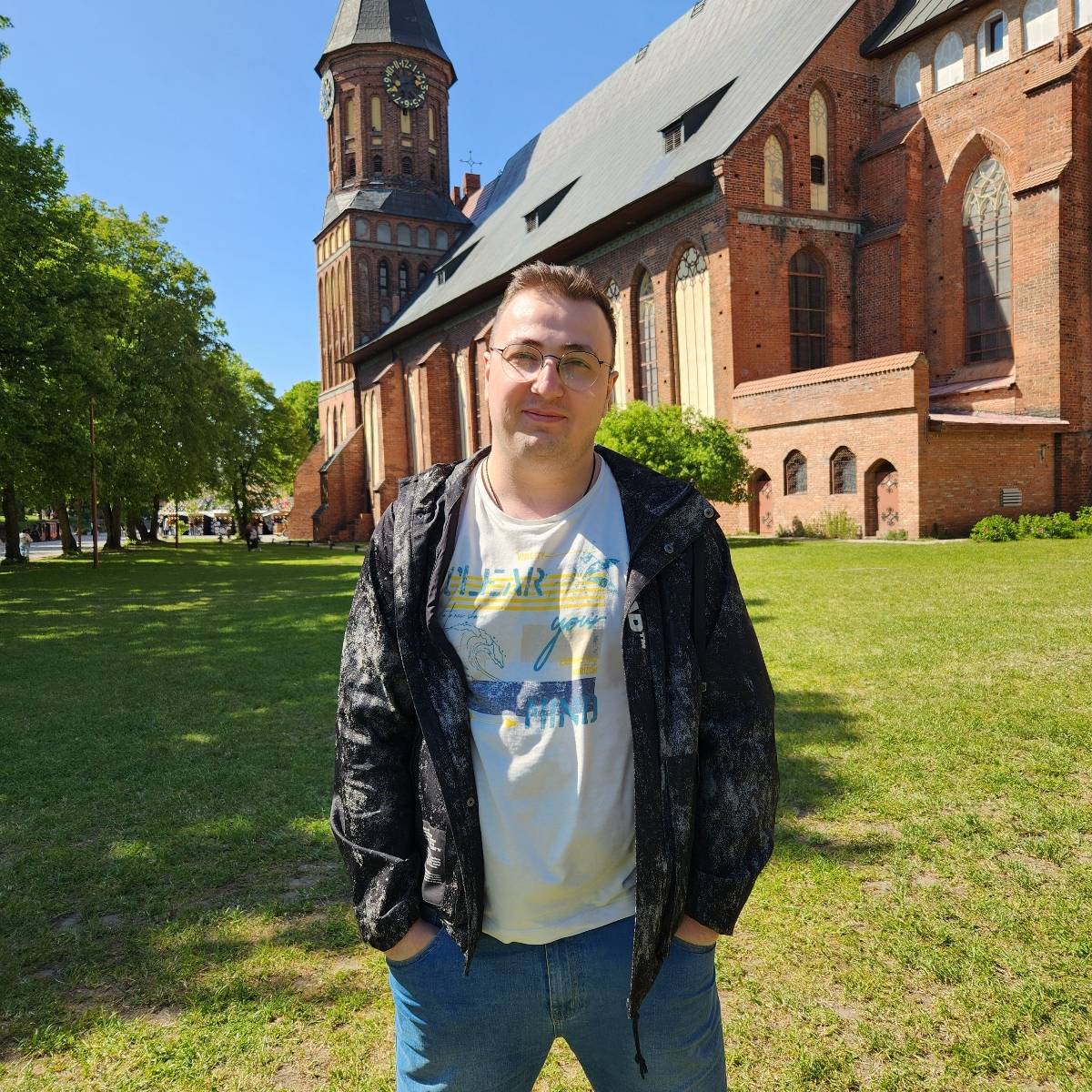 Михаил Камисаров