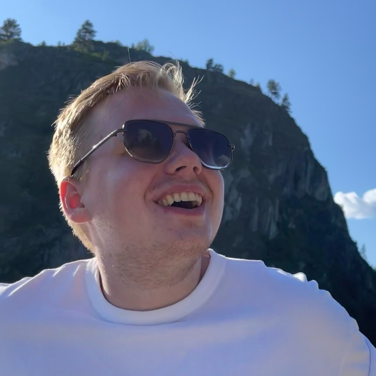 Владислав Кондратов | Сетка — социальная сеть от hh.ru