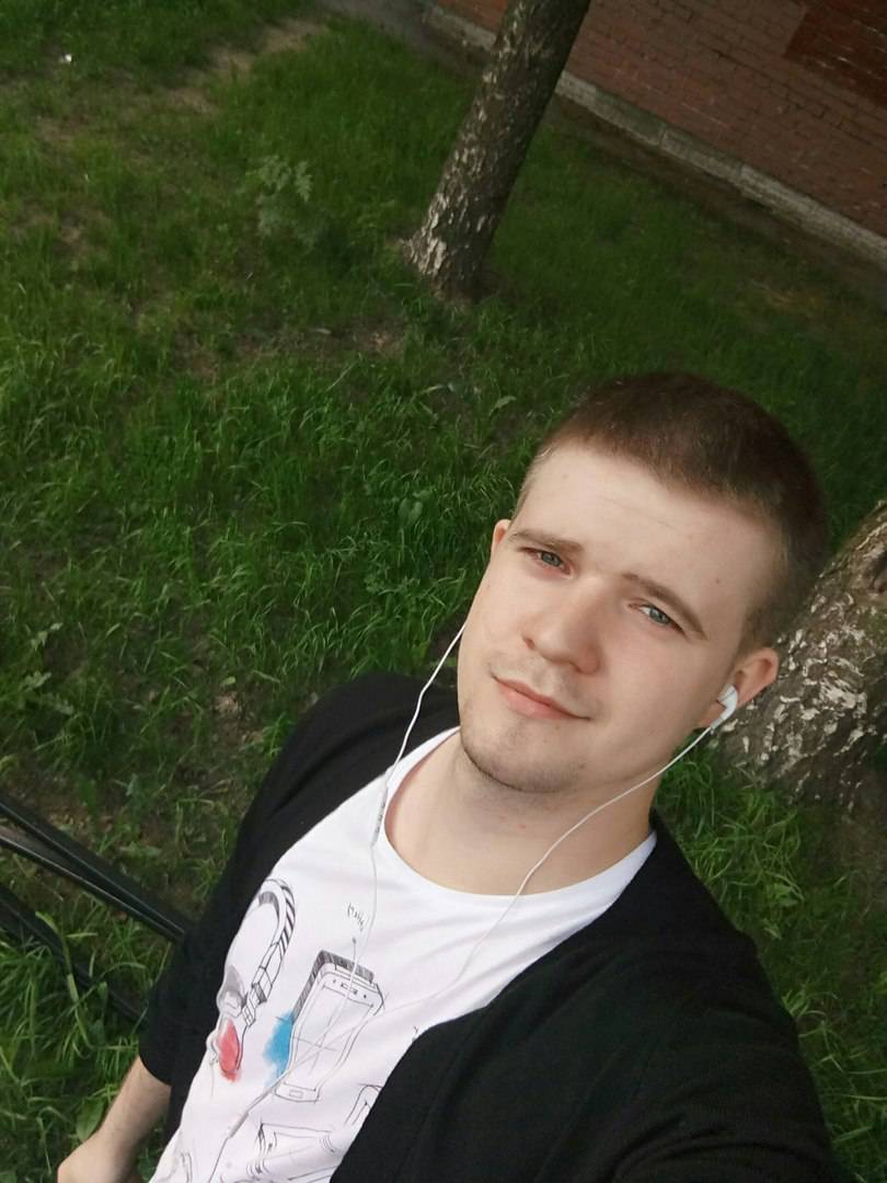 Ewgen Lis | Сетка — социальная сеть от hh.ru