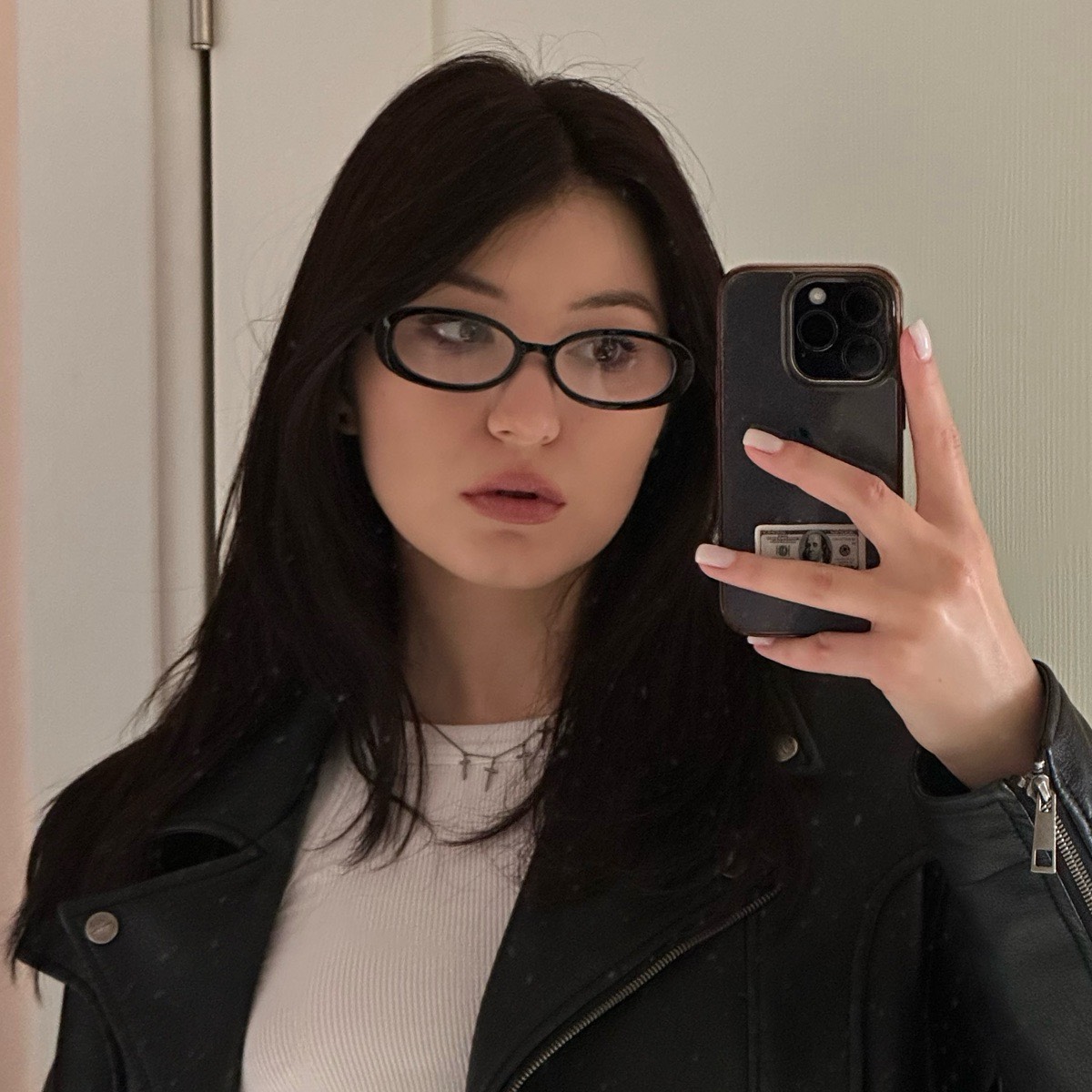 Даша Кравц | Сетка — социальная сеть от hh.ru