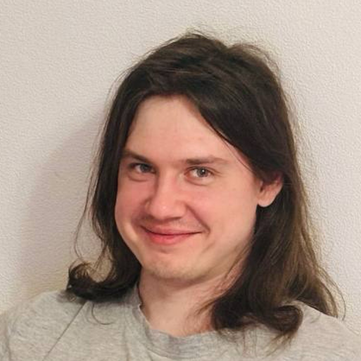 Александр Сухов