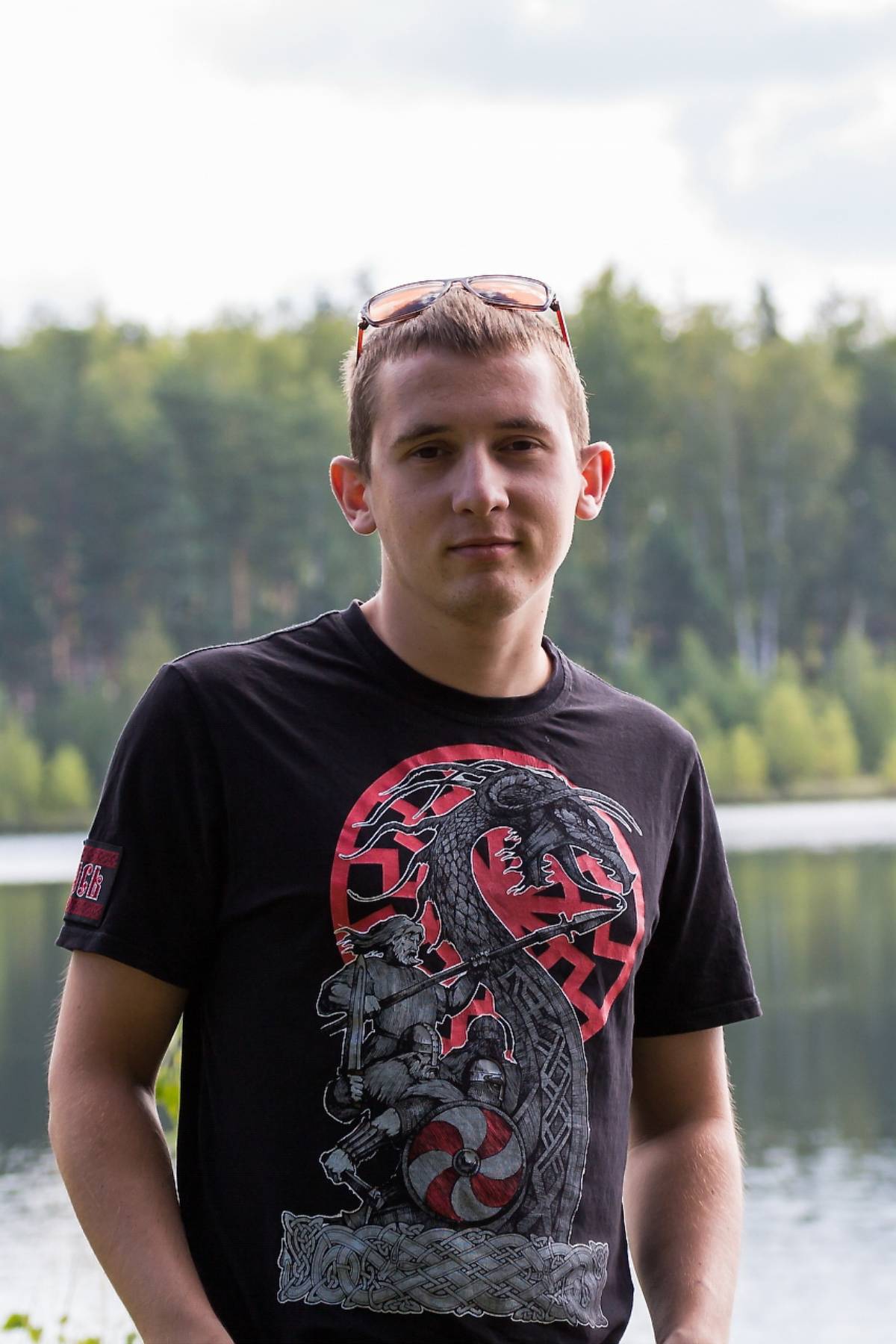 Андрей Ушаков