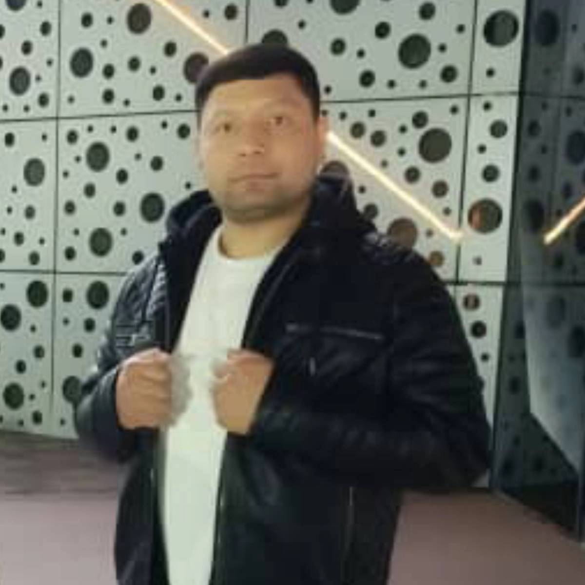 Зайниддин Рустамов