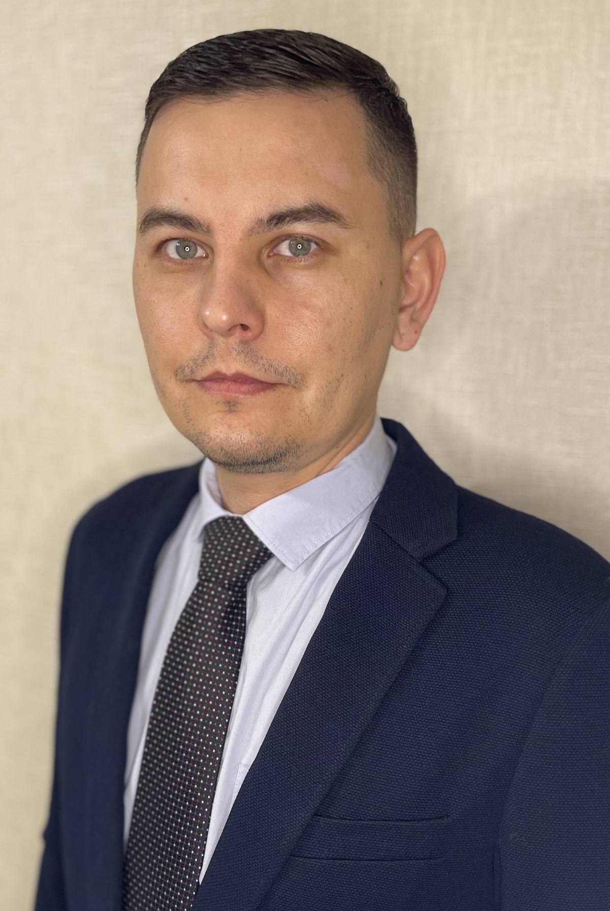 Альберт Газизянов