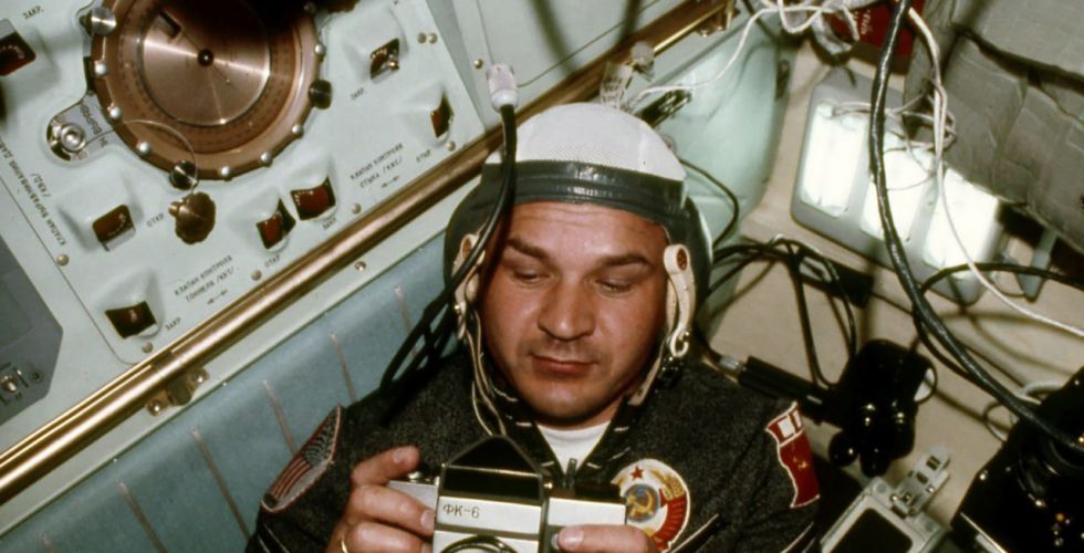 🚀 Ровно 50 лет назад, 15 июля 1975 года, советский космический корабль «Союз-19» и американский «Апполон» состыковались в космосе
Одна из главных целей — отработать саму возможность стыковки кораблей ... | Сетка — социальная сеть от hh.ru