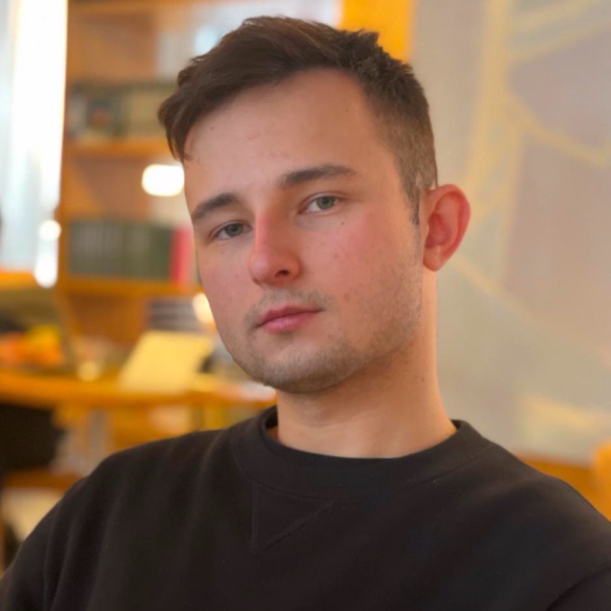 Андрей Буров