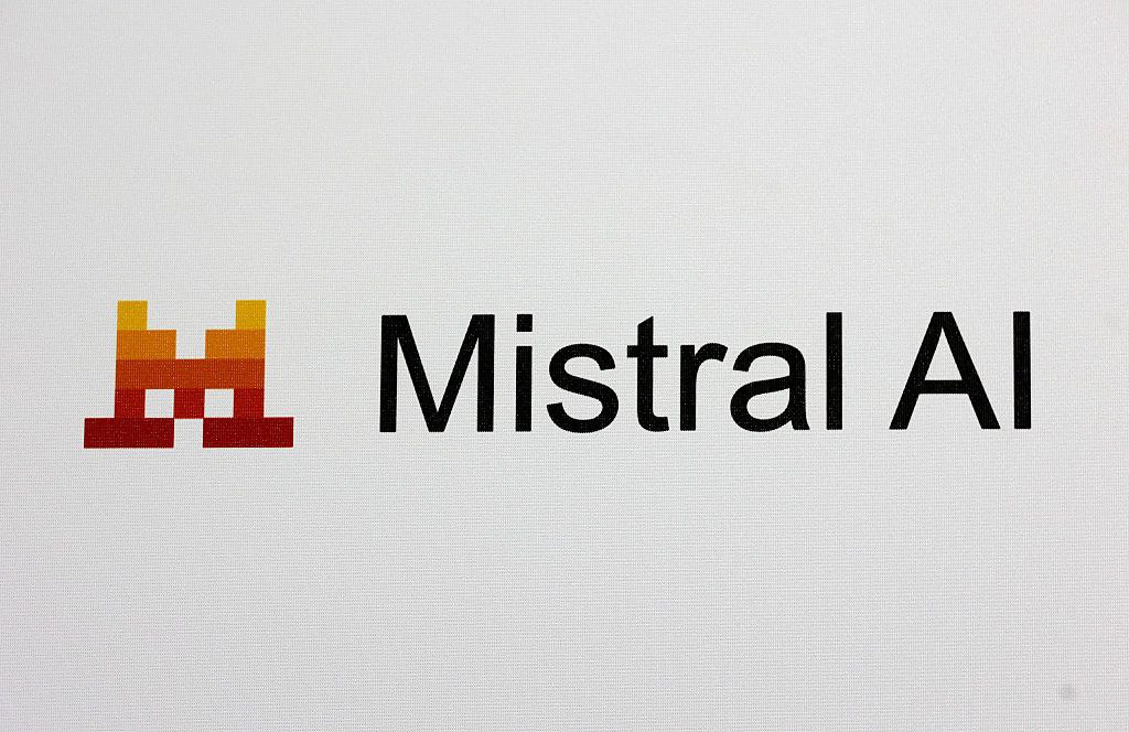 Mistral представил Voxtral — открытую платформу для распознавания речи
15 июля Mistral анонсировал Voxtral — семейство открытых аудиомоделей, конкурирующих с решениями OpenAI и Google | Сетка — социальная сеть от hh.ru
