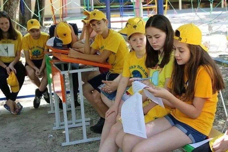 ☀️Более 900 школьников трудоустроят в Ставрополе на летних каникулах
В Ставрополе на летних каникулах более 900 школьников от 14 лет будут трудоустроены на предприятиях и в школьных ремонтных бригадах | Сетка — социальная сеть от hh.ru