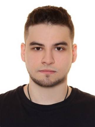 Андрей Лесников