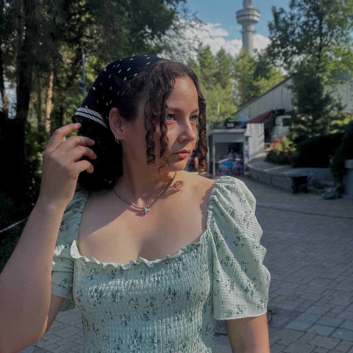 Лена Иванова