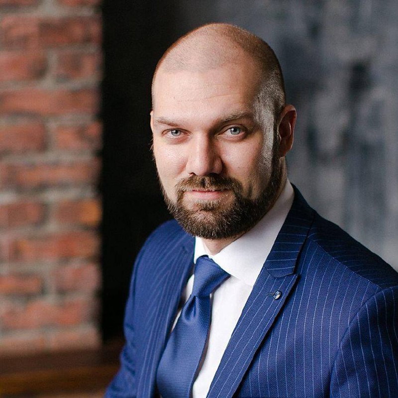 Личный бренд — это то, что о вас говорят, когда вас нет в комнате
Дорогие друзья, это означает, что личный бренд — это репутация, образ человека который формируется в сознание других людей на основе е... | Сетка — социальная сеть от hh.ru