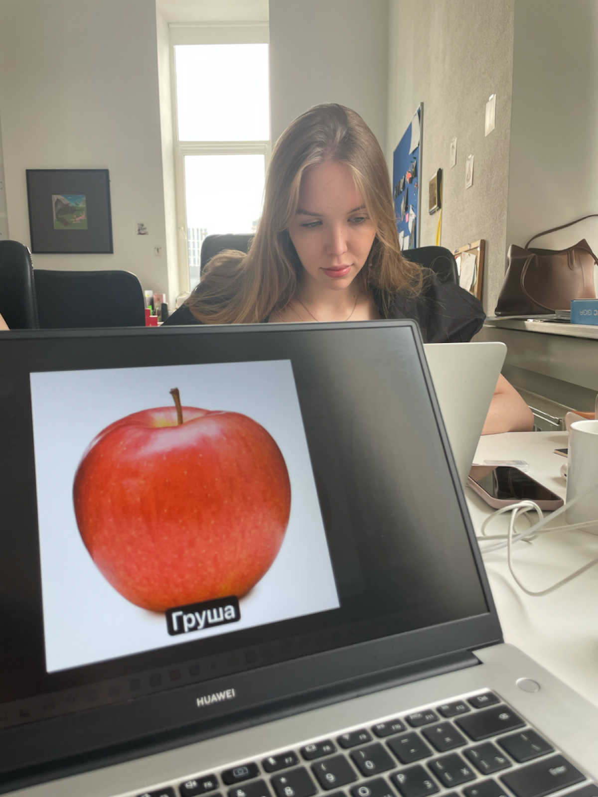 Подглядываем за работой PR-менеджера хи-хи 🤭 | Сетка — социальная сеть от hh.ru