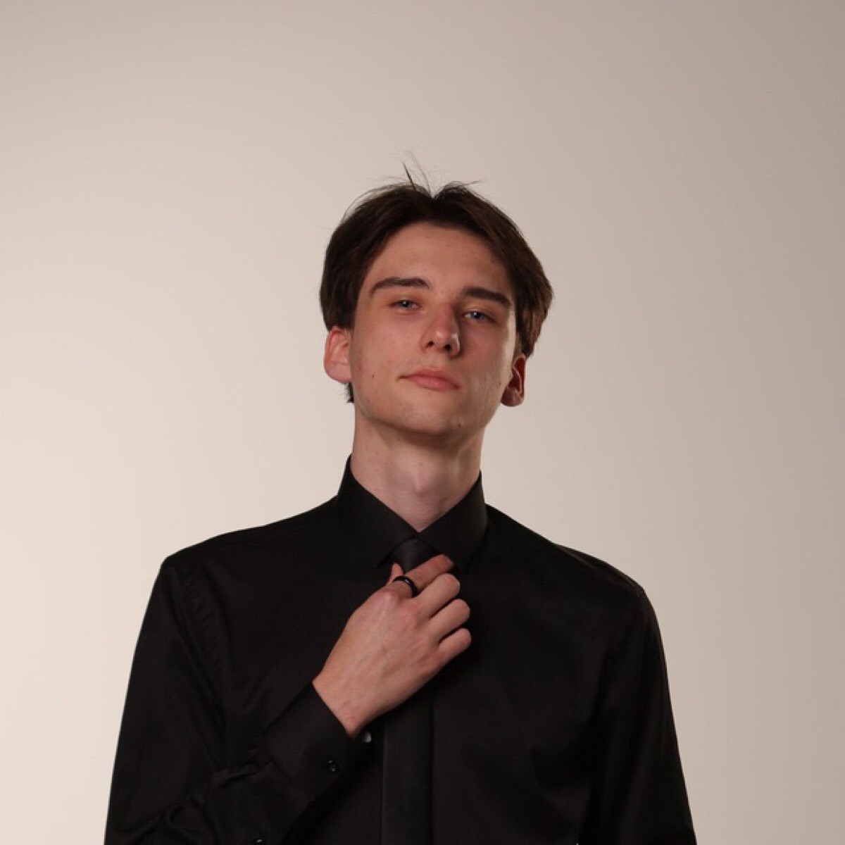 Егор Толмачев