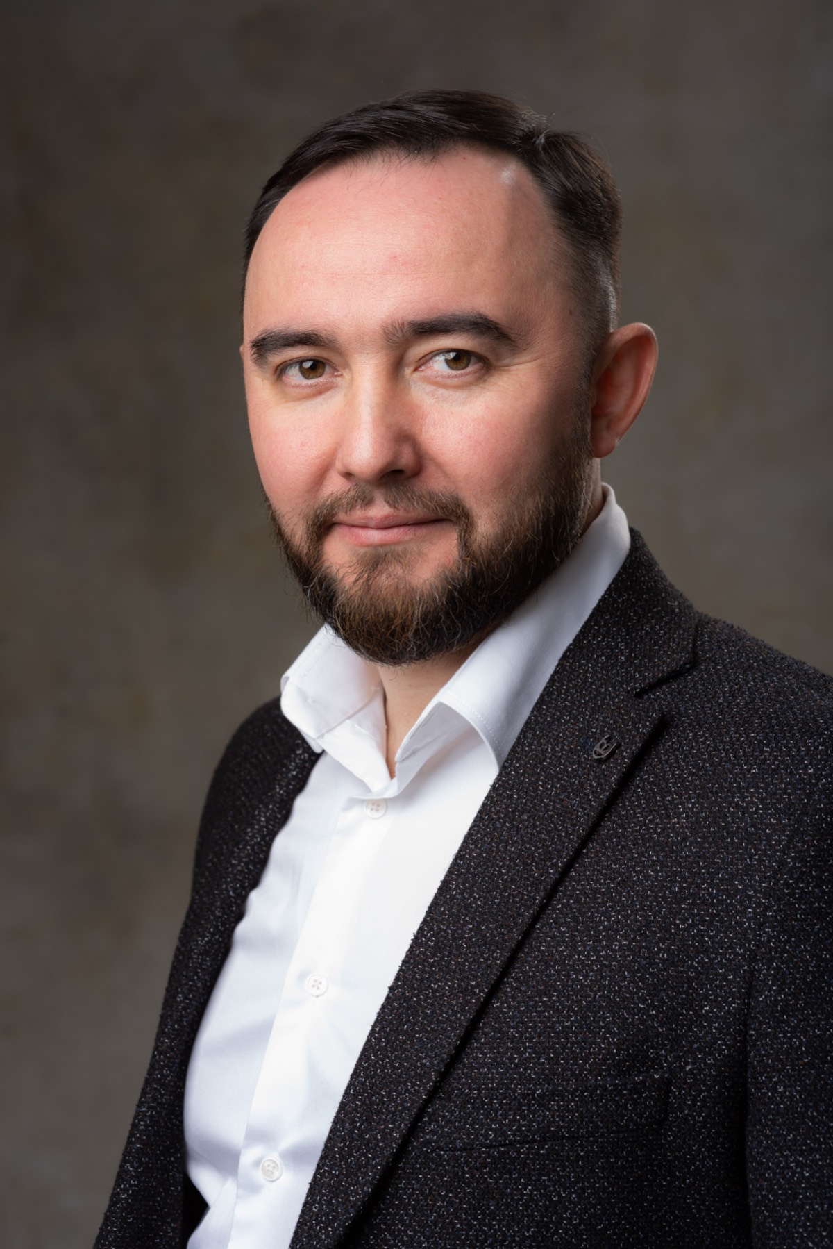 Руслан Волобуев | Сетка — социальная сеть от hh.ru