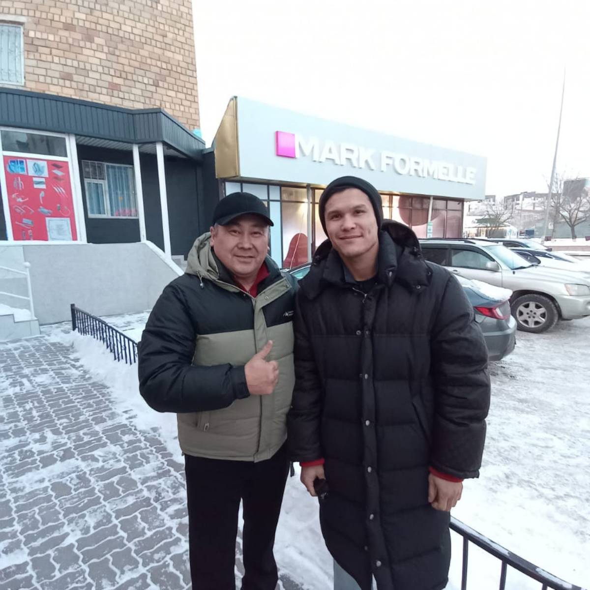 Данияр Бикадамов