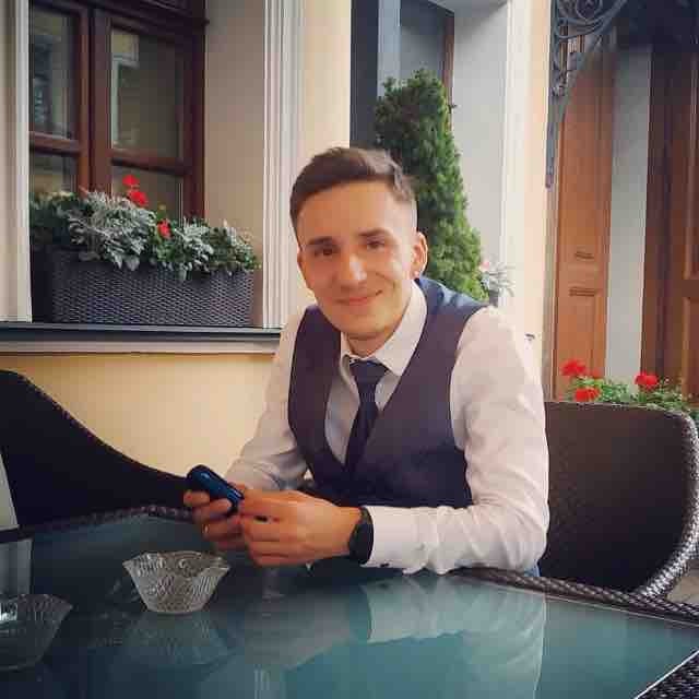 Максим Ленский | Сетка — социальная сеть от hh.ru